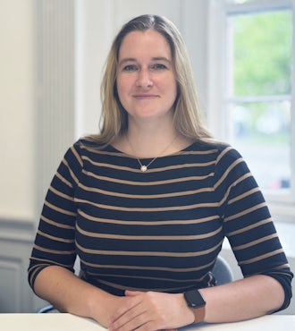 Adara Sarron Headshot