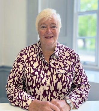 Karen Reynolds Headshot