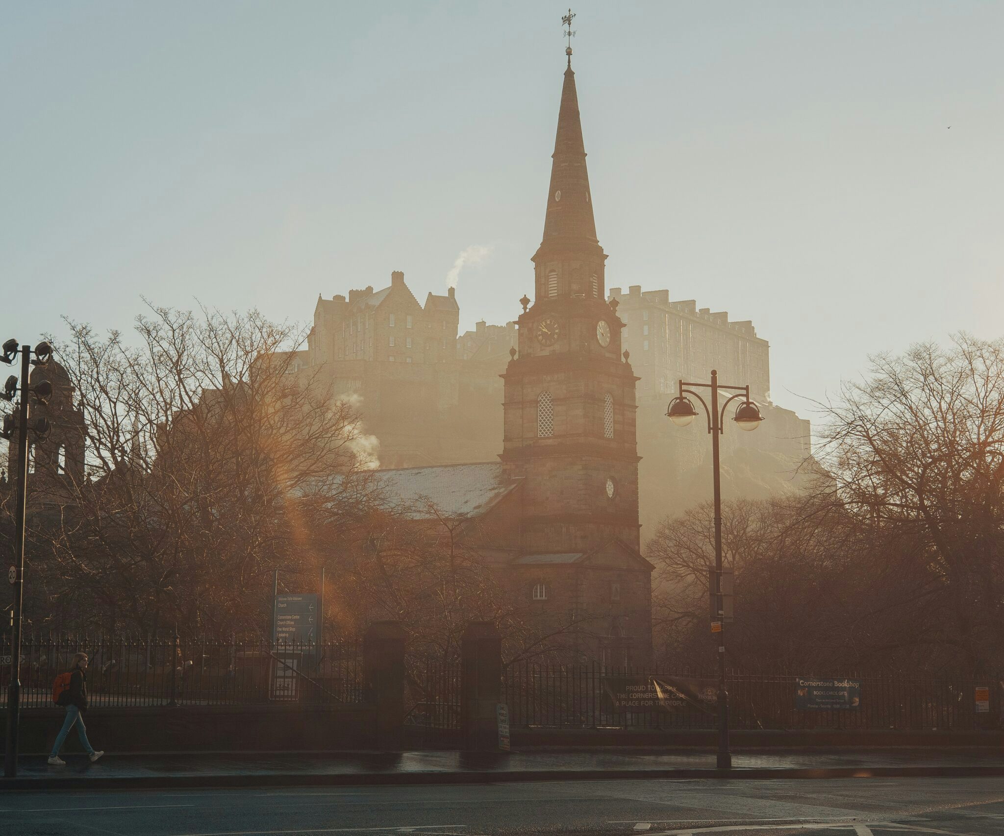 ross-sneddon-2XTPV6WykVc-unsplash